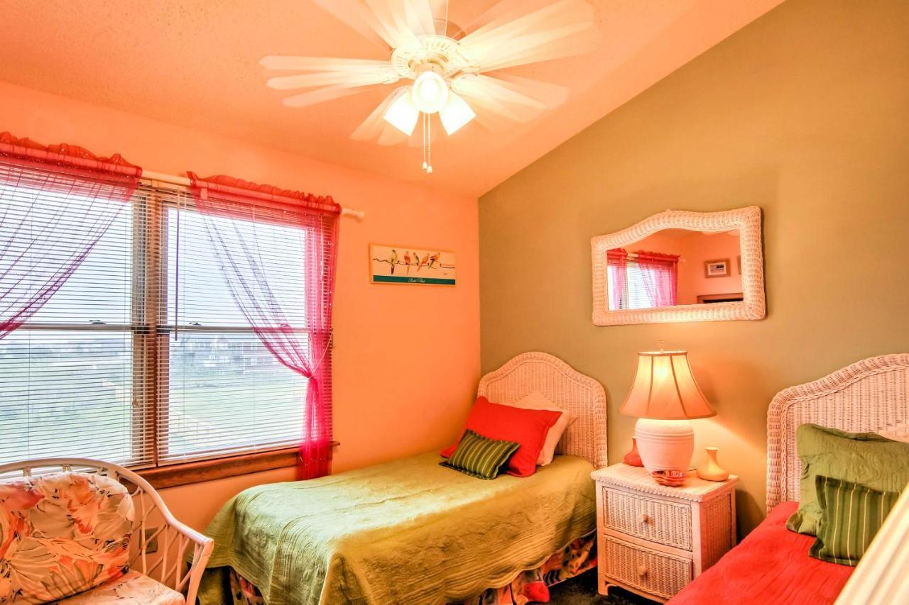 Townhome At Sea Dunes - Walk To Beach! Holiday home *